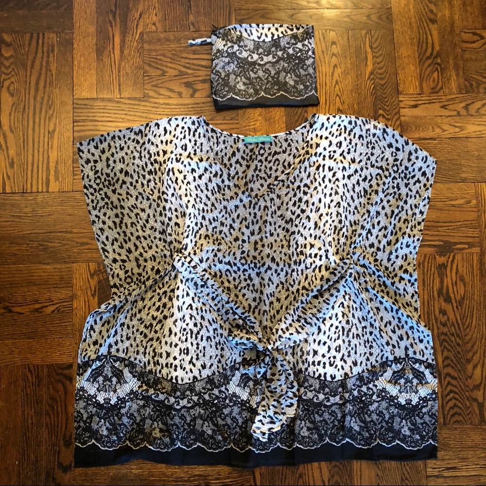 Beach Cover Up Top w/ Self Tie with Pouch. OSFM.